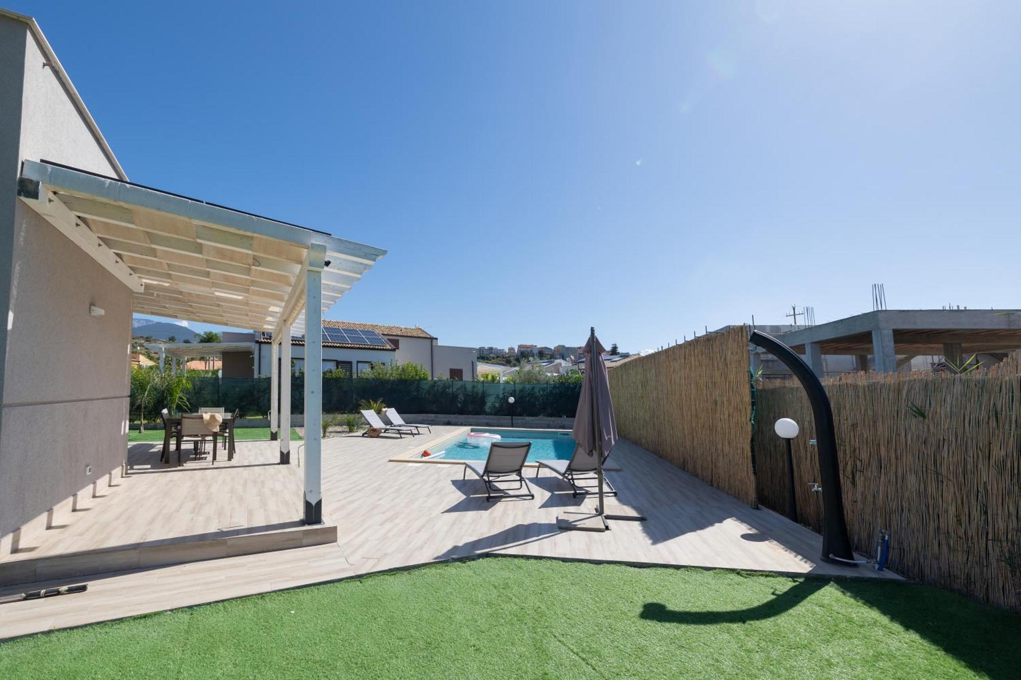 Villa Giada Campofelice Di Roccella Luaran gambar