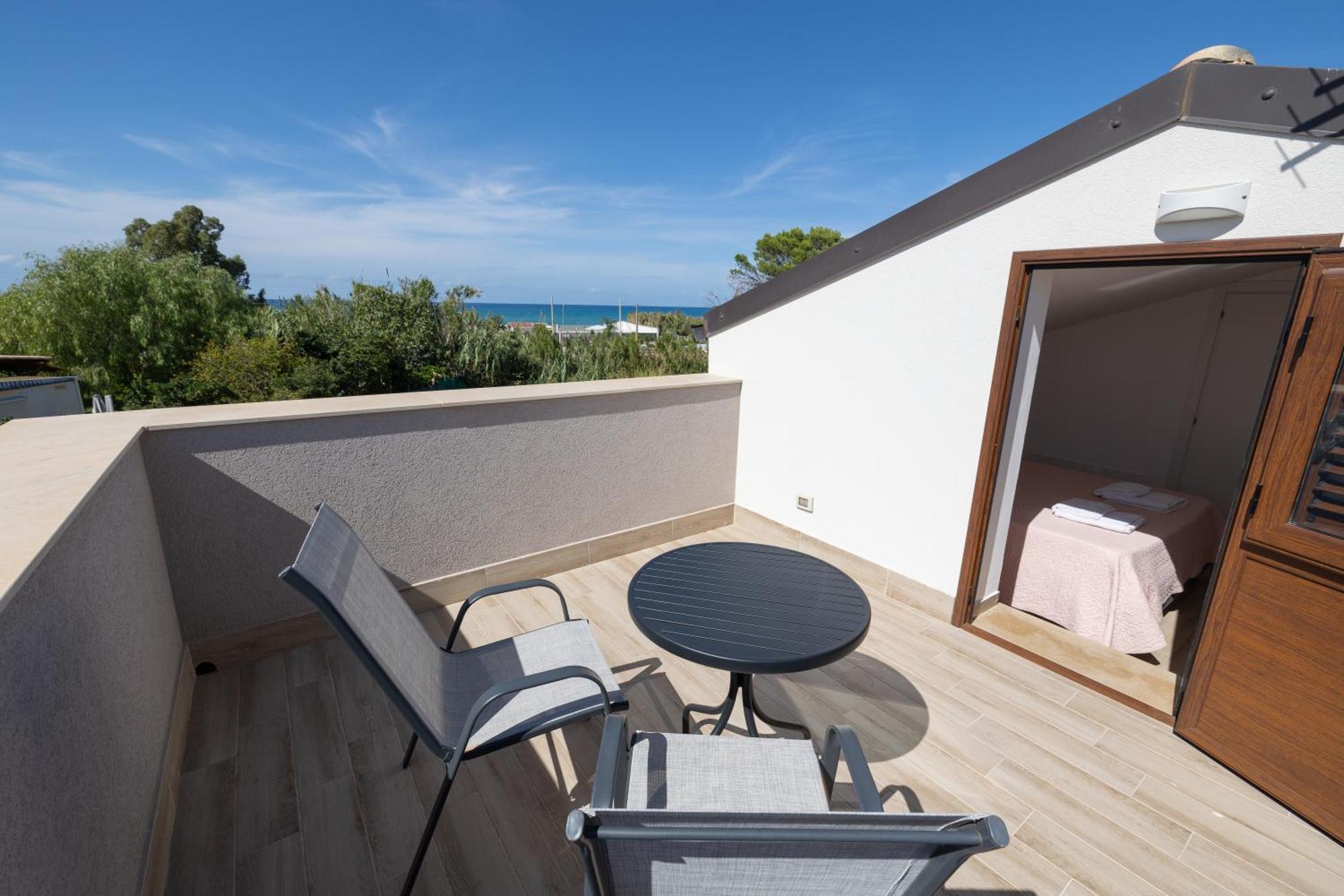 Villa Giada Campofelice Di Roccella Luaran gambar