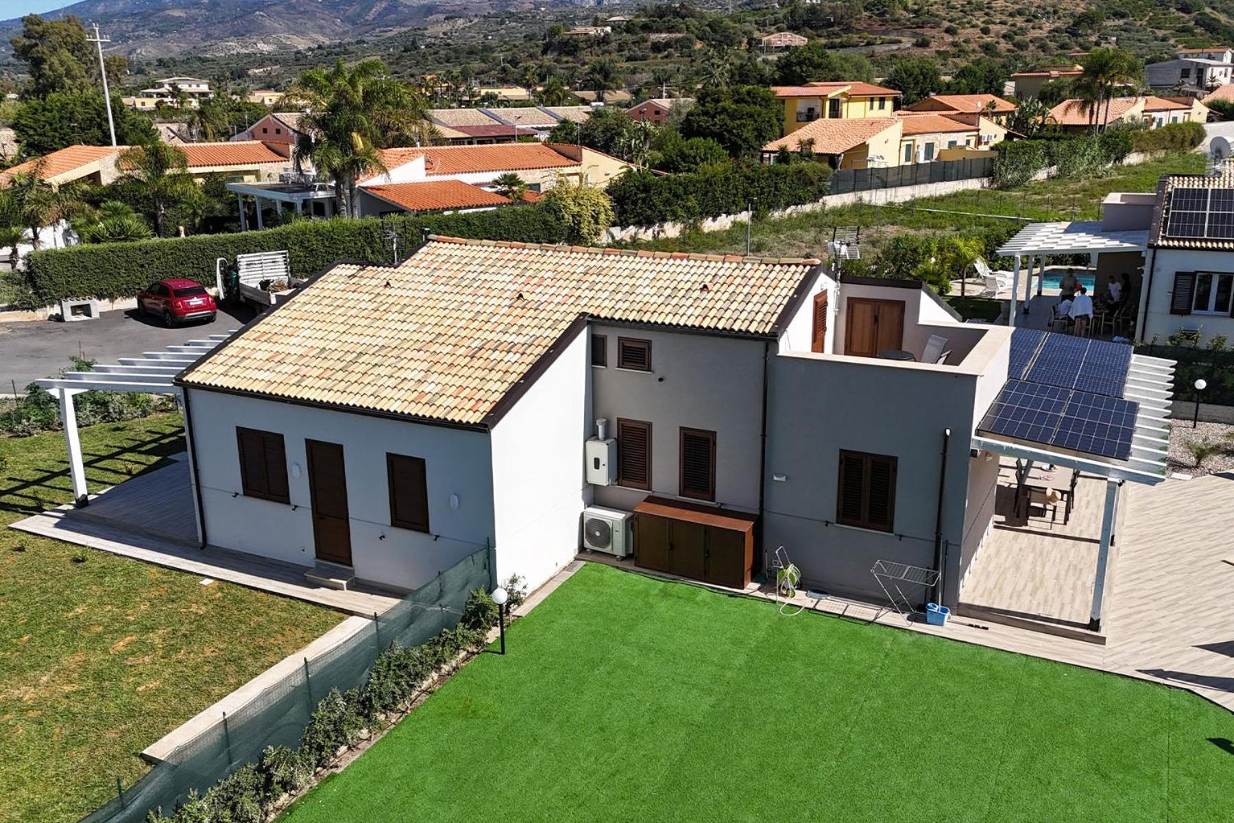 Villa Giada Campofelice Di Roccella Luaran gambar